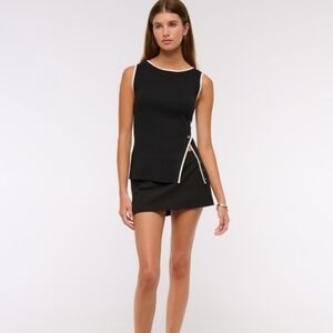 ABERCROMBIE & FITCH ASYMMETRICAL BUTTON SWEATER TANK TOP SIZE SMALL